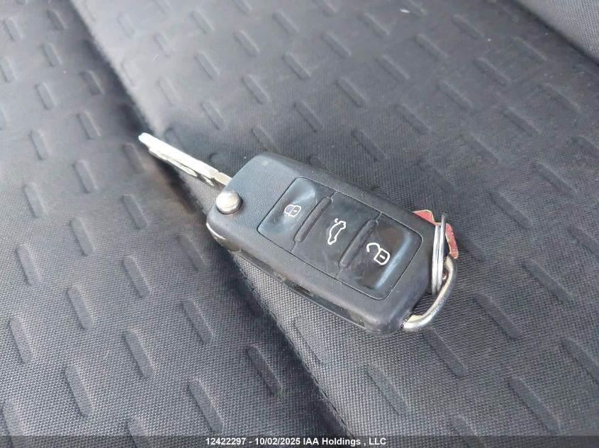 2010 Volkswagen Tiguan 2.0 Tsi Comfortline/2.0 Tsi Highline/2.0 Tsi Trendline VIN: WVGBV9AX2AW002045 Lot: 12422297