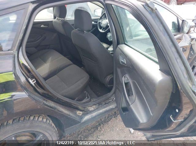 2017 Ford Focus Se VIN: 1FADP3K21HL200561 Lot: 12422319