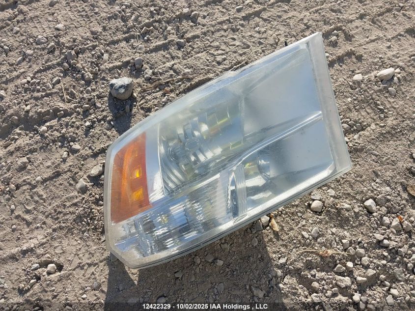 2011 Dodge Ram 1500 VIN: 1D7RV1GT8BS575586 Lot: 12422329