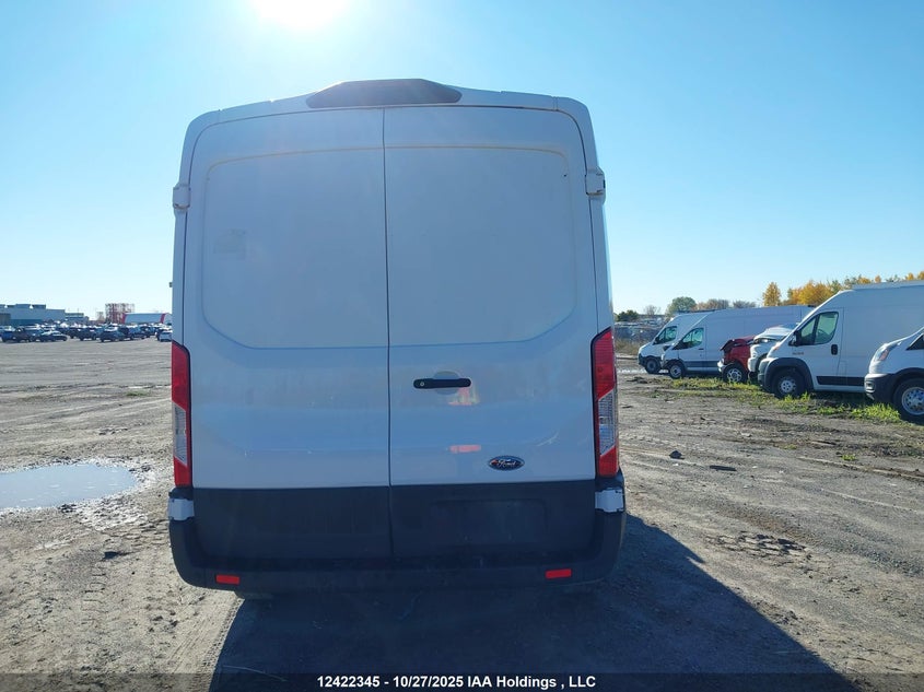 1FTBR2C80PKA22302 2023 FORD TRANSIT photo no. 17