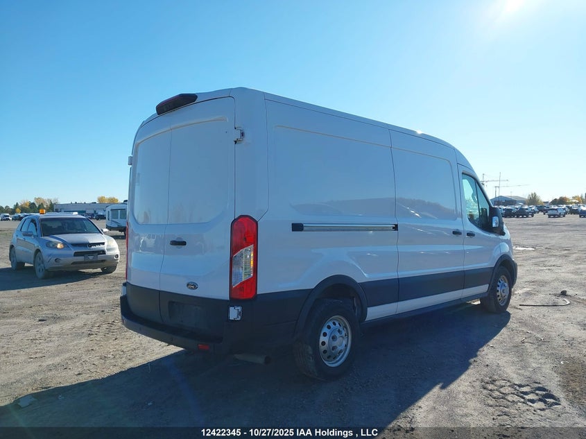 1FTBR2C80PKA22302 2023 FORD TRANSIT photo no. 4