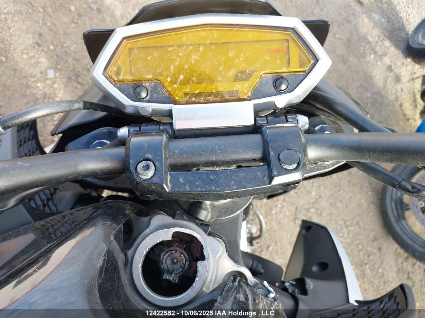 2010 Kawasaki Zr1000 D VIN: JKAZRCD12AA001724 Lot: 12422582