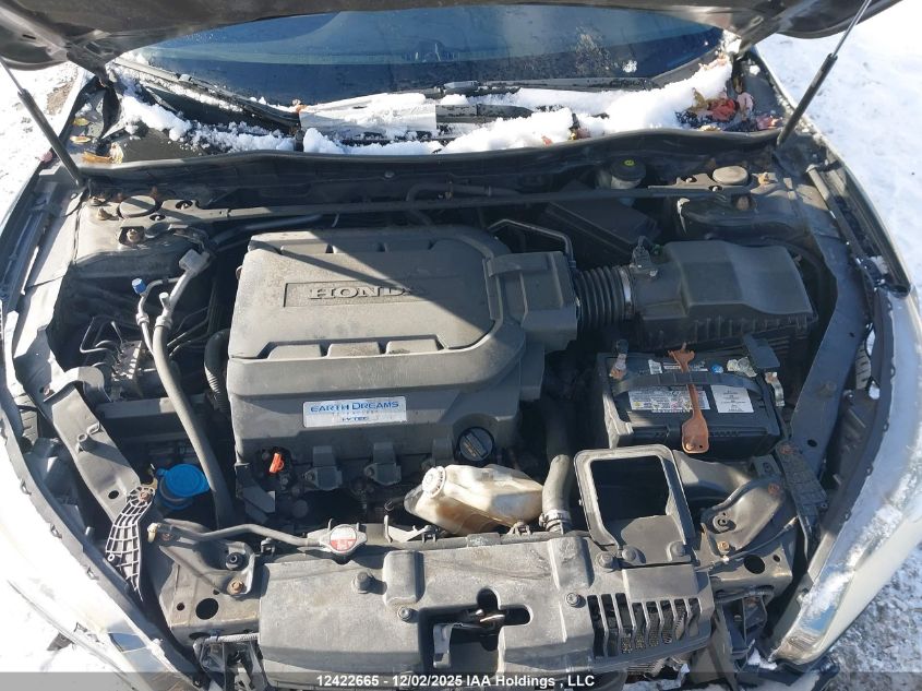 2015 Honda Accord Touring VIN: 1HGCR3F96FA800588 Lot: 12422665