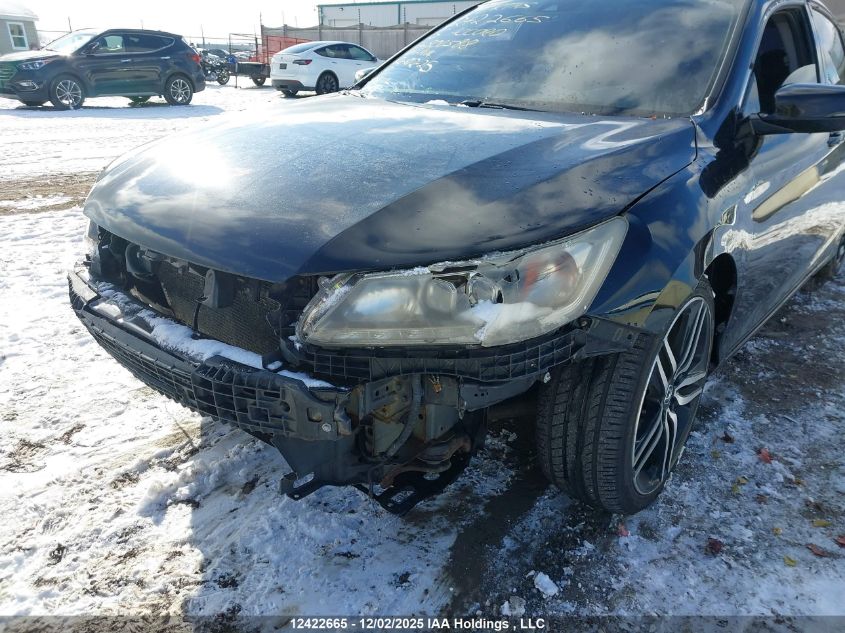 2015 Honda Accord Touring VIN: 1HGCR3F96FA800588 Lot: 12422665