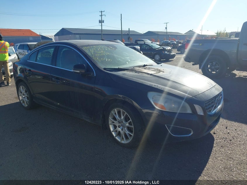YV1902FH1C2051929 2012 Volvo S60 T6/T6 R-Design auction photo 1