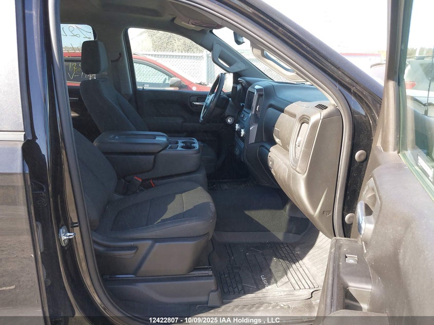 1GTU9AED6NZ204510 2022 GMC SIERRA photo no. 5
