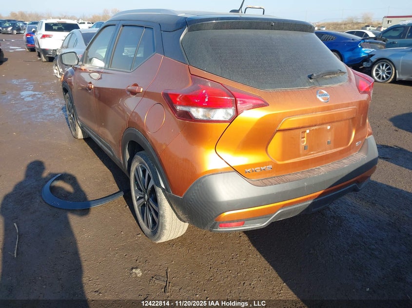 3N1CP5CUXKL561173 2019 NISSAN KICKS photo no. 3