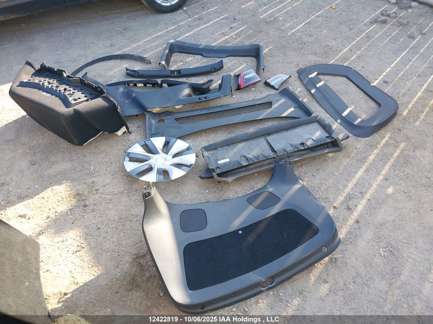 LRWYGDEE1PC107333 2023 TESLA MODEL Y photo no. 12