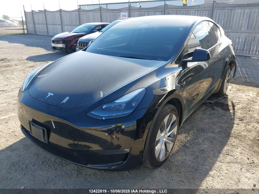 LRWYGDEE1PC107333 2023 TESLA MODEL Y photo no. 2