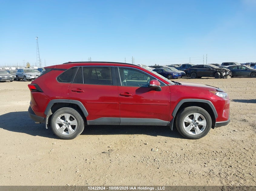 2T3R1RFV7MC159256 2021 TOYOTA RAV 4 photo no. 13