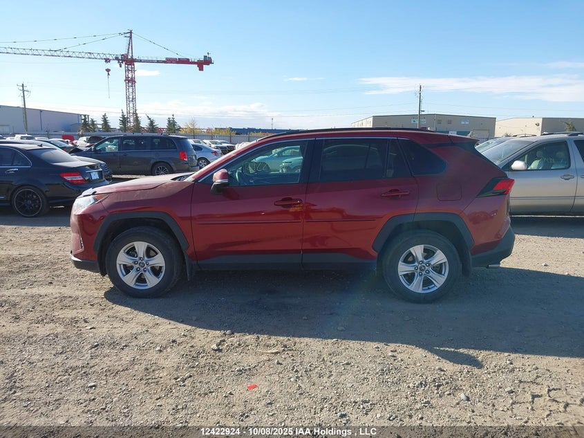 2T3R1RFV7MC159256 2021 TOYOTA RAV 4 photo no. 14