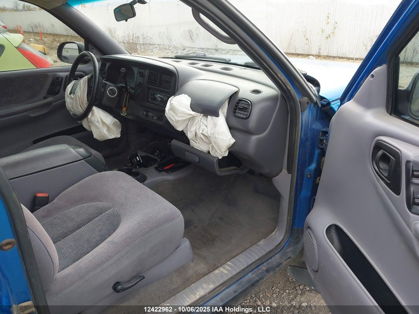 1B7GG22Y4WS540070 1998 DODGE DAKOTA photo no. 5