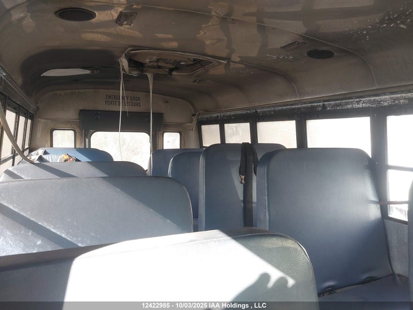 2016 GMC Savana Cutaway G3500 VIN: 1GD07RBF9G1340541 Lot: 12422985