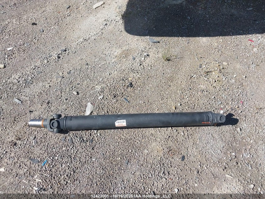 2025 Chevrolet Express Cutaway Work Van VIN: 1HA0GSF72SN008260 Lot: 12423001