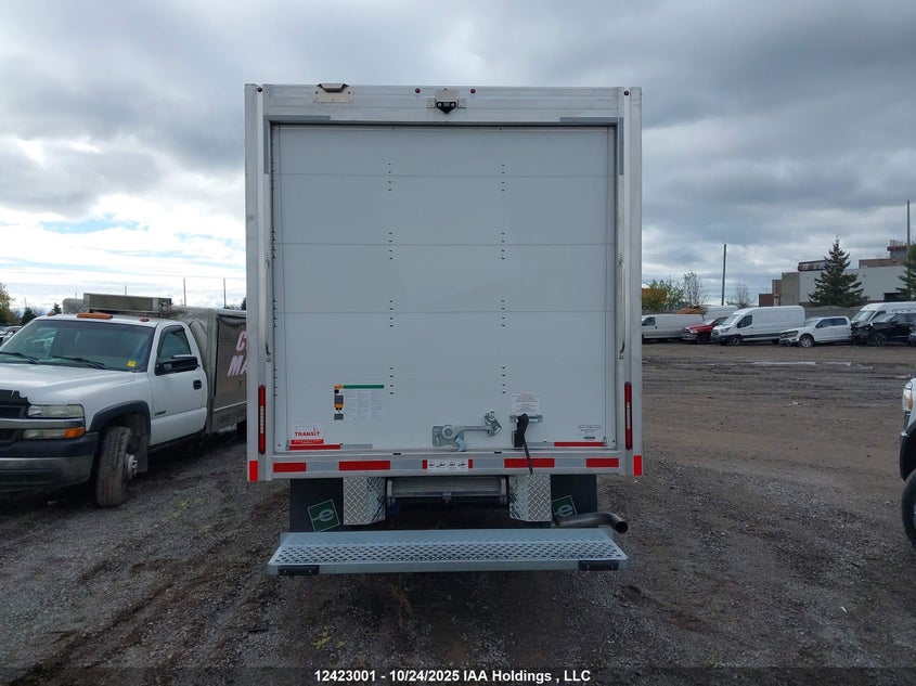 2025 Chevrolet Express Cutaway Work Van VIN: 1HA0GSF72SN008260 Lot: 12423001