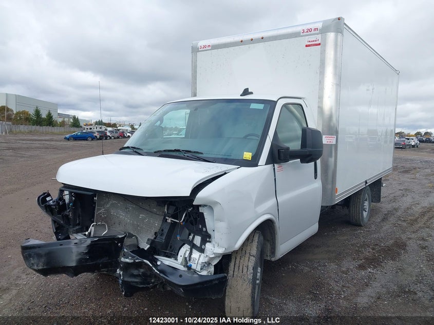 2025 Chevrolet Express Cutaway Work Van VIN: 1HA0GSF72SN008260 Lot: 12423001