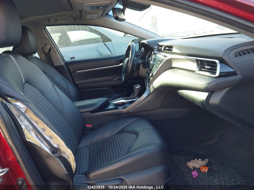 4T1B11HK1JU604048 2018 TOYOTA CAMRY photo no. 5