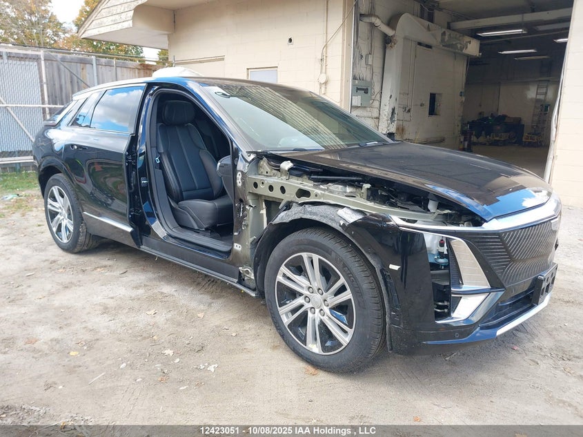 1GYKPMRL2RZ107742 CADILLAC LYRIQ Photo 1