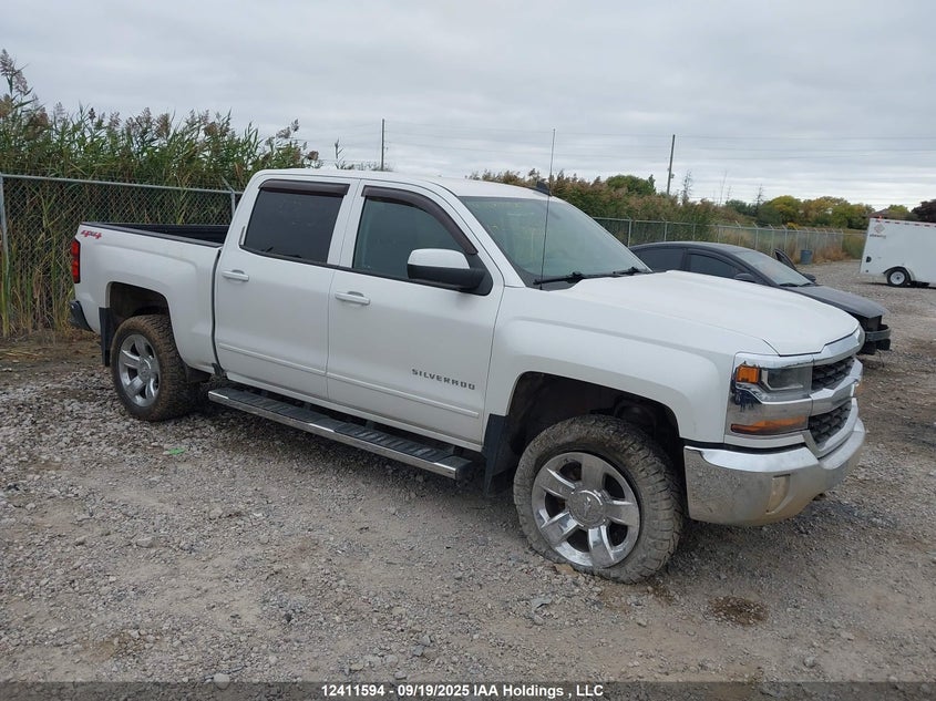3GCUKRER7HG227023 2017 Chevrolet Silverado 1500 1Lt auction photo 1