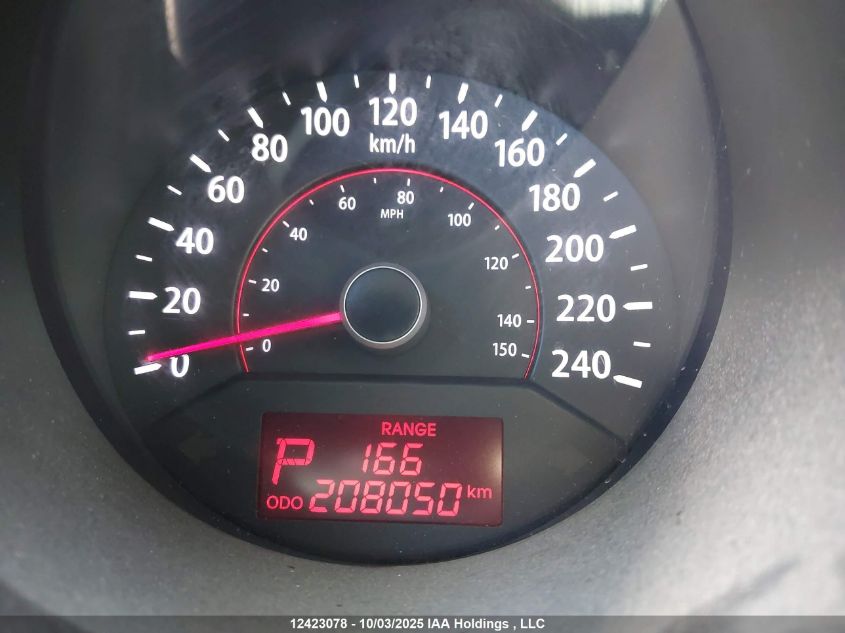 2011 Kia Sorento Lx VIN: 5XYKT3A1XBG138697 Lot: 12423078