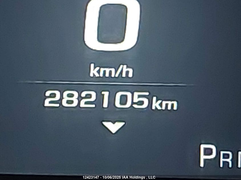 2015 GMC Yukon Xl Denali Denali VIN: 1GKS2JKJ4FR292016 Lot: 12423147