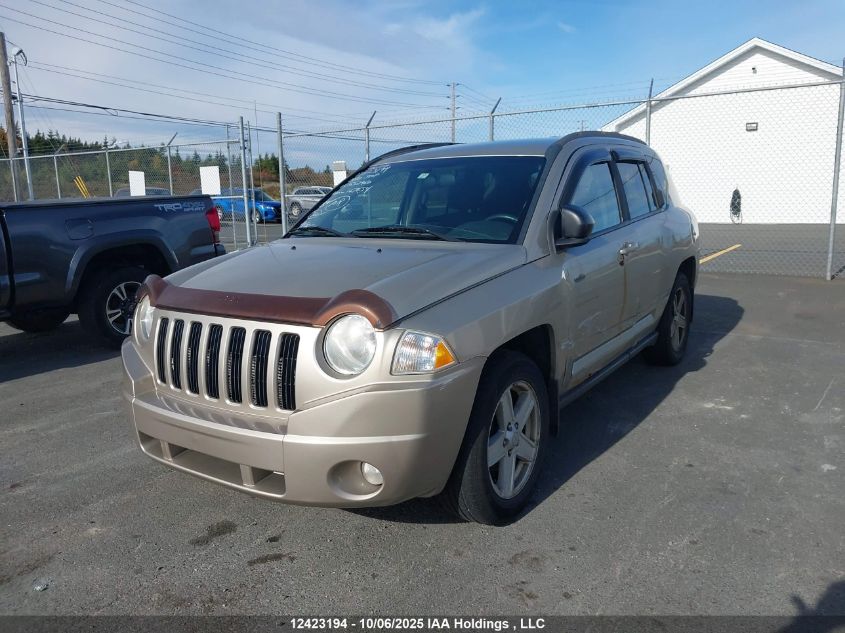 2010 Jeep Compass Sport/North VIN: 1J4NF4FB5AD552960 Lot: 12423194