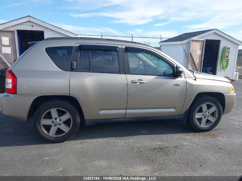 2010 Jeep Compass Sport/North VIN: 1J4NF4FB5AD552960 Lot: 12423194