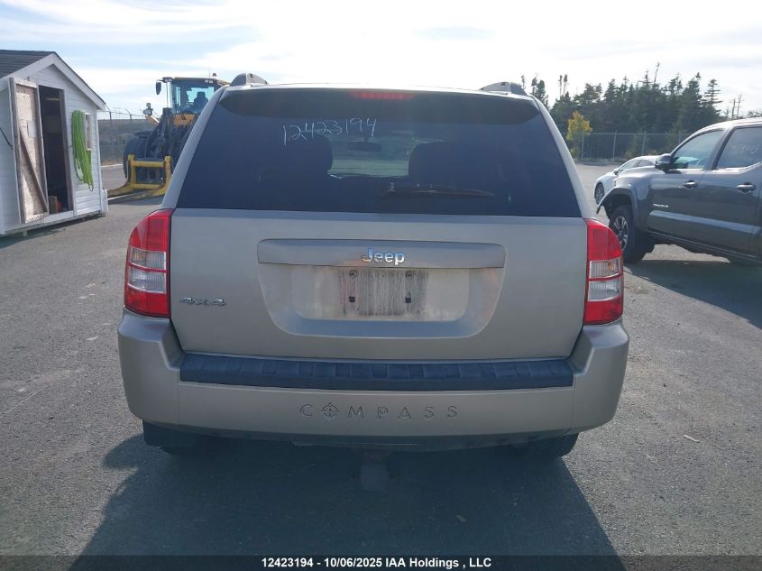 2010 Jeep Compass Sport/North VIN: 1J4NF4FB5AD552960 Lot: 12423194