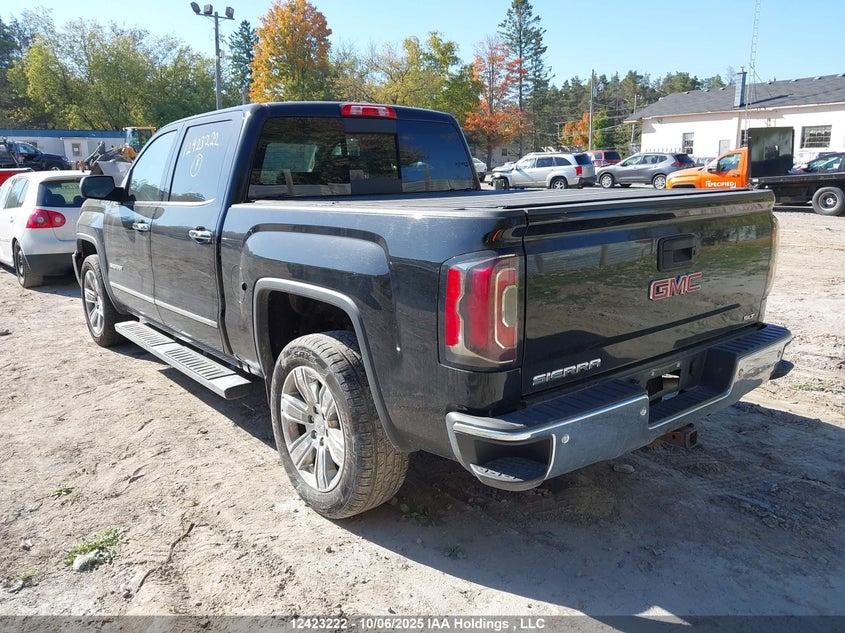 3GTU2NEC6JG296621 2018 GMC SIERRA photo no. 3