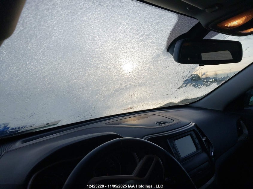 1C4PJMAX1JD508437 2018 JEEP CHEROKEE photo no. 17