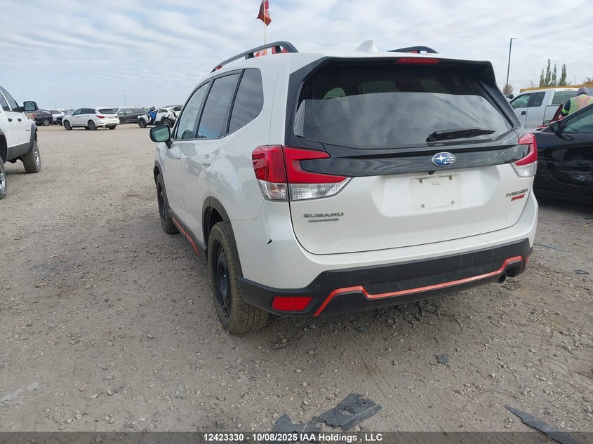 JF2SKEKC8KH458267 2019 SUBARU FORESTER photo no. 3