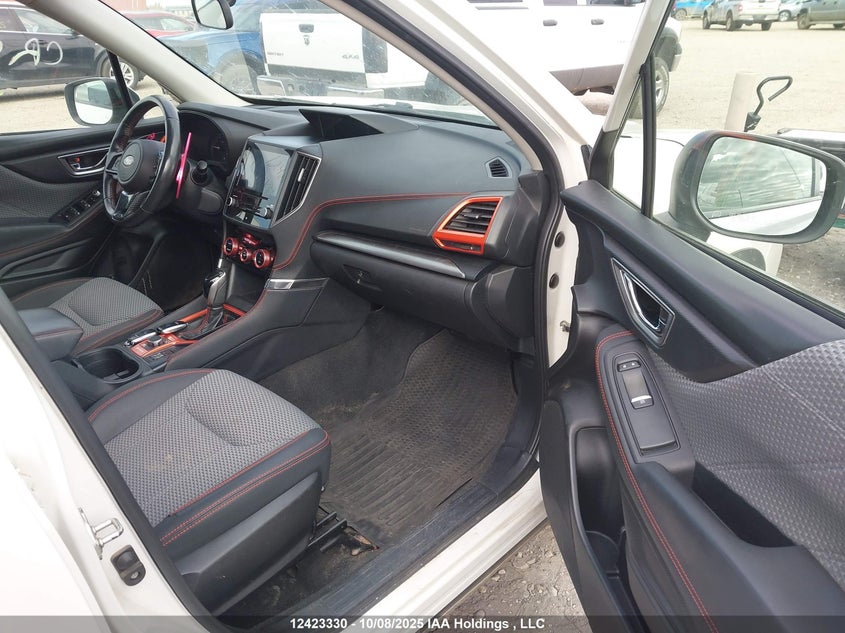 JF2SKEKC8KH458267 2019 SUBARU FORESTER photo no. 5