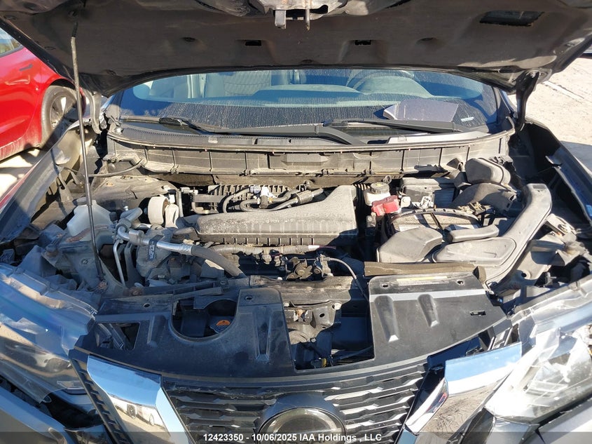 5N1AT2MVXJC845950 2018 NISSAN ROGUE photo no. 10