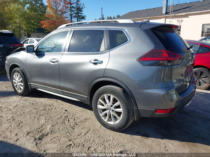 5N1AT2MVXJC845950 2018 NISSAN ROGUE photo no. 3