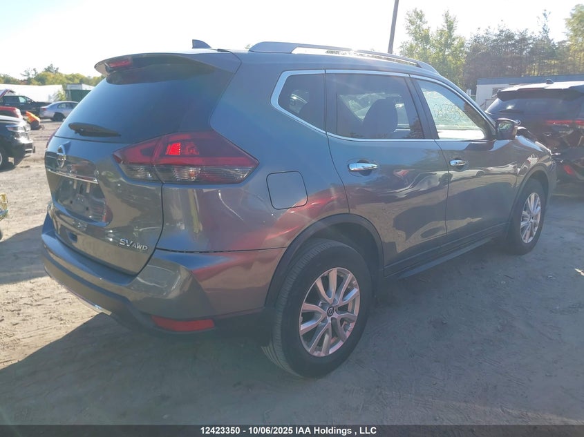 5N1AT2MVXJC845950 2018 NISSAN ROGUE photo no. 4