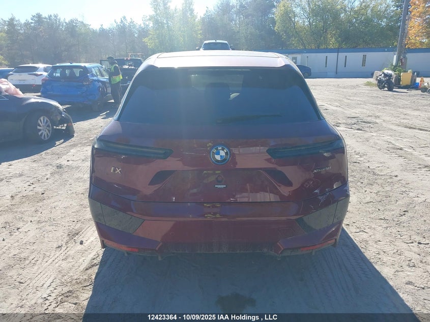 2023 BMW Ix xDrive50 VIN: WB523CF06PCL82001 Lot: 12423364