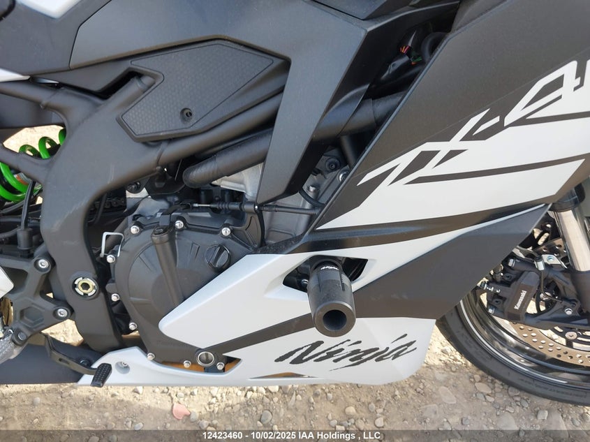 2025 Kawasaki Zx400 S VIN: ML5ZXCS1XSDA37625 Lot: 12423460