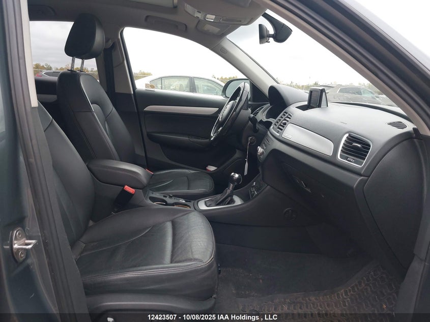 WA1ECCFS3HR014239 2017 AUDI Q3 photo no. 5