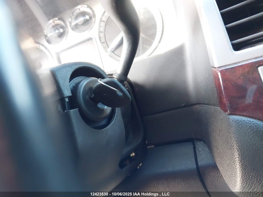 2007 Cadillac Escalade Esv VIN: 1GYFK668X7R253959 Lot: 12423530