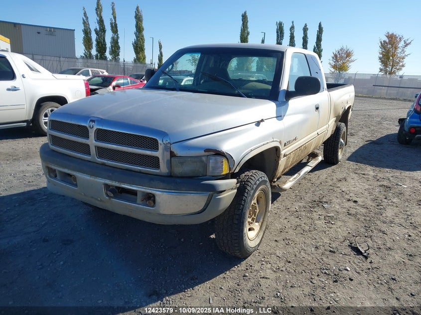 1B7KF23Z01J585221 2001 DODGE RAM photo no. 2