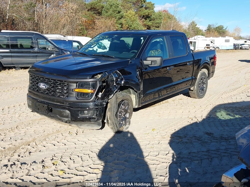 1FTEW2LP0RKD32871 2024 FORD F-150 photo no. 2