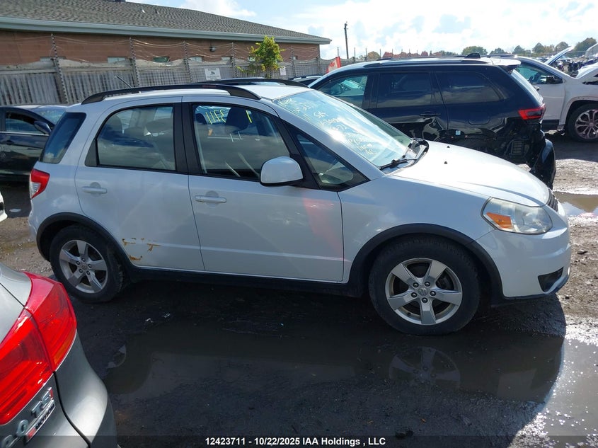 JS2YB5A29B6300863 2011 SUZUKI SX4 photo no. 13