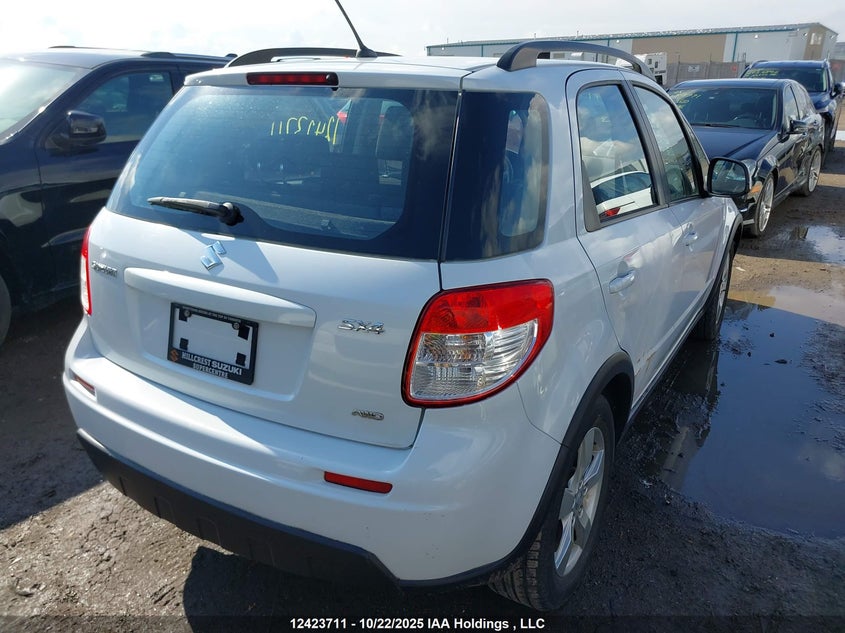 JS2YB5A29B6300863 2011 SUZUKI SX4 photo no. 4