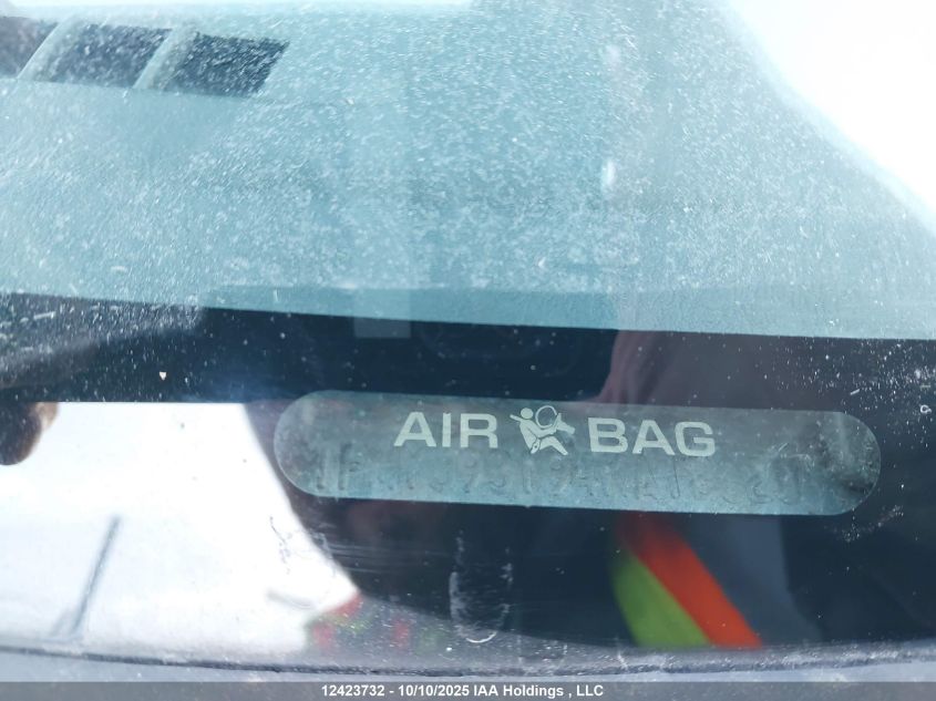 2004 Ford Escape Xlt VIN: 1FMYU93194KA18020 Lot: 12423732