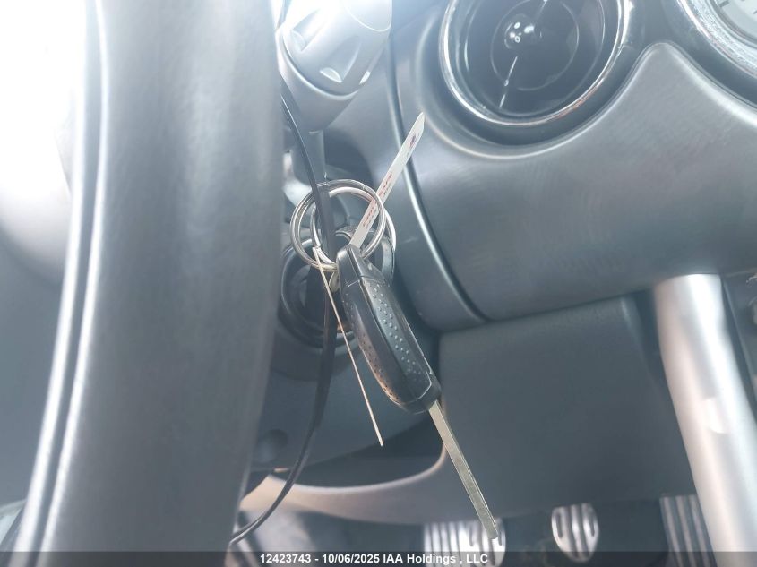 2005 Mini Cooper S VIN: WMWRH33485TF80099 Lot: 12423743