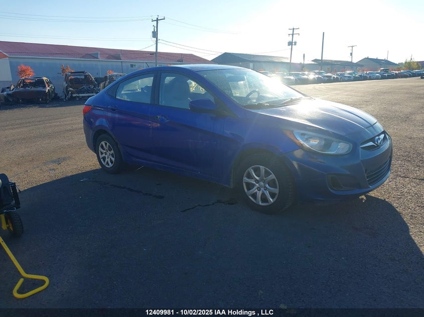 KMHCT4AE9CU121432 2012 Hyundai Accent L auction photo 1