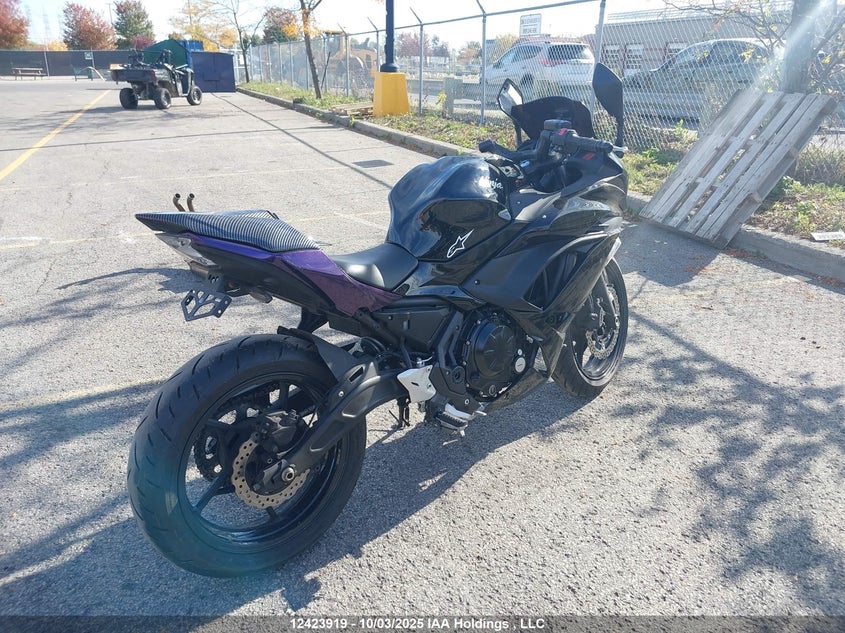 JKAEXEK10KDA33691 2019 KAWASAKI NINJA photo no. 4