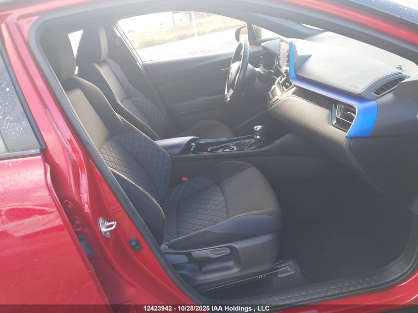 JTNKHMBX1L1065548 2020 TOYOTA C-HR photo no. 5