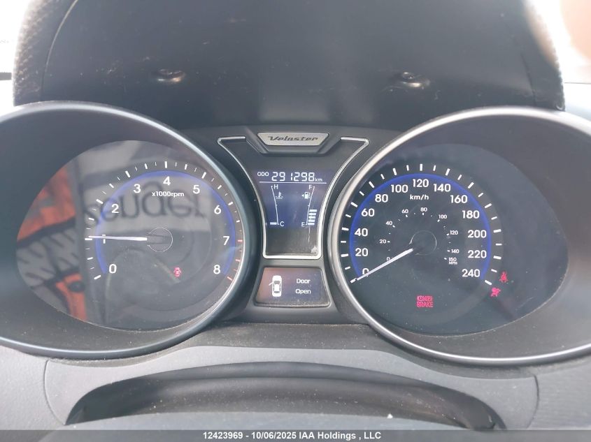 2013 Hyundai Veloster Turbo VIN: KMHTC6AE3DU158425 Lot: 12423969