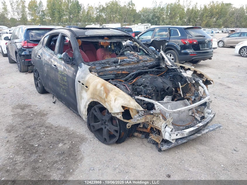 ZN661XUA0NX389027 2022 Maserati Levante Gt auction photo 1